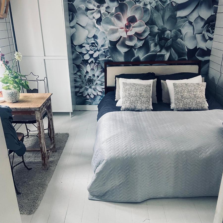 Houseboat Bonnie Bed & Breakfast Amsterdam Ngoại thất bức ảnh